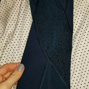 NWOT lululemon wunder under crops